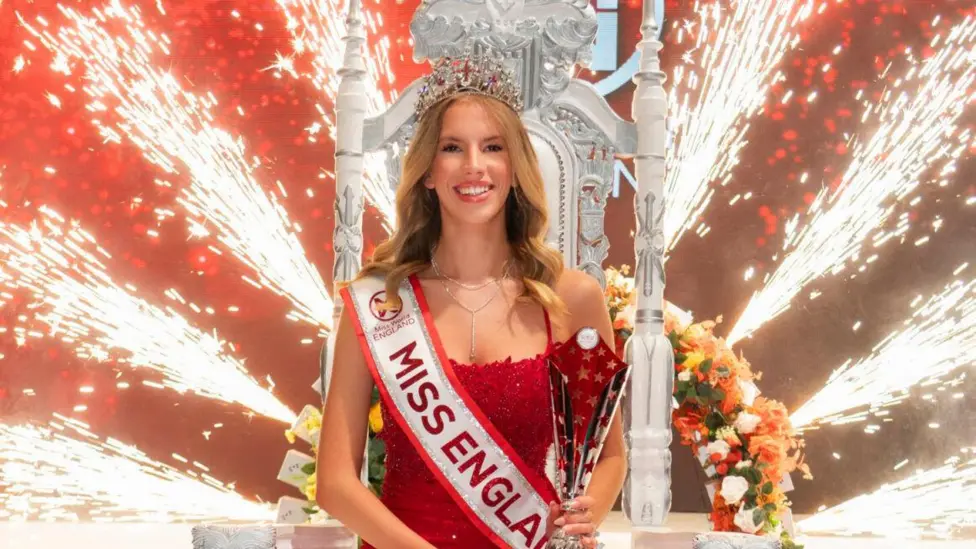 Image from BBC - ALAN STRUTT, Miss England